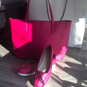 Matching Fuchsia leather Shoes + FURLA bag